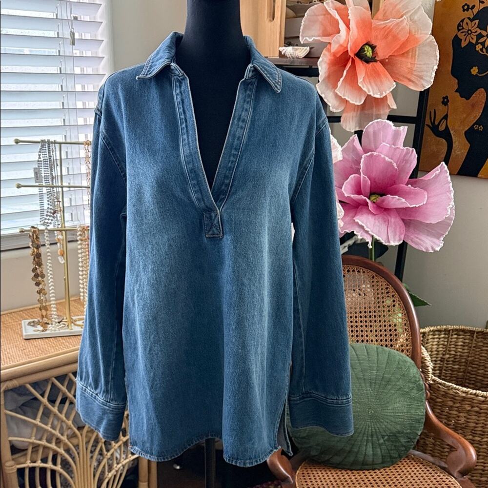 H&M Blue Denim Long Sleeve Deep V Classic Popover Boho Preppy Beach Tunic Top